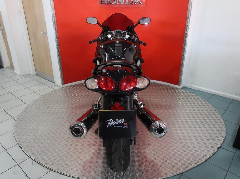 2002 Kawasaki ZZR1200