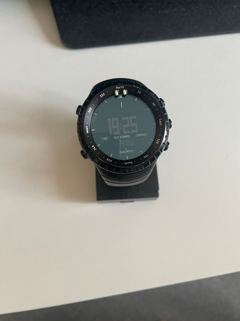 Men's Suunto Core Watch /Hardly Worn 