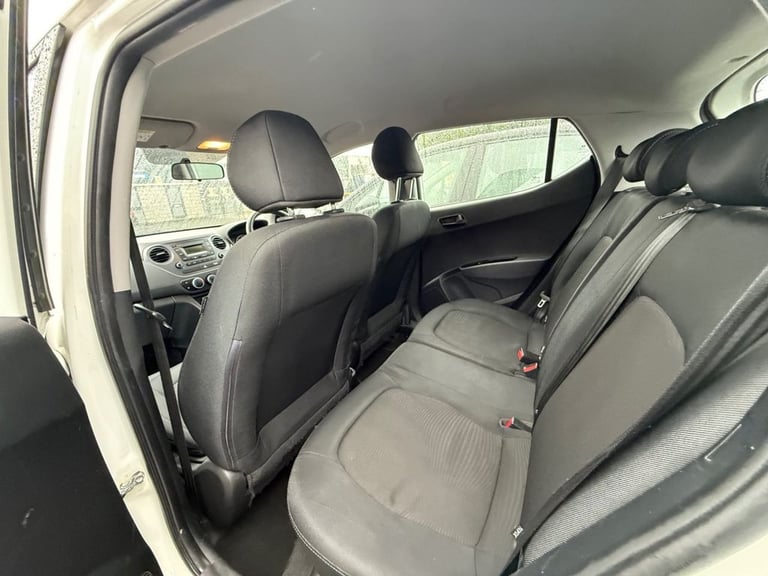 2017 Hyundai i10 1.2 SE 5dr HATCHBACK PETROL Manual