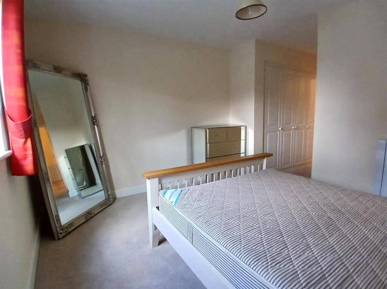 🌈🌼Stylish Single Room with Great Transport Links – E1!