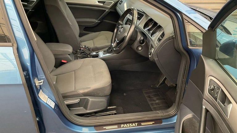 2015 Volkswagen Golf 1.6 TDI BlueMotion Tech Match DSG Euro 5 (s/s) 5dr HATCHBACK Diesel Automatic