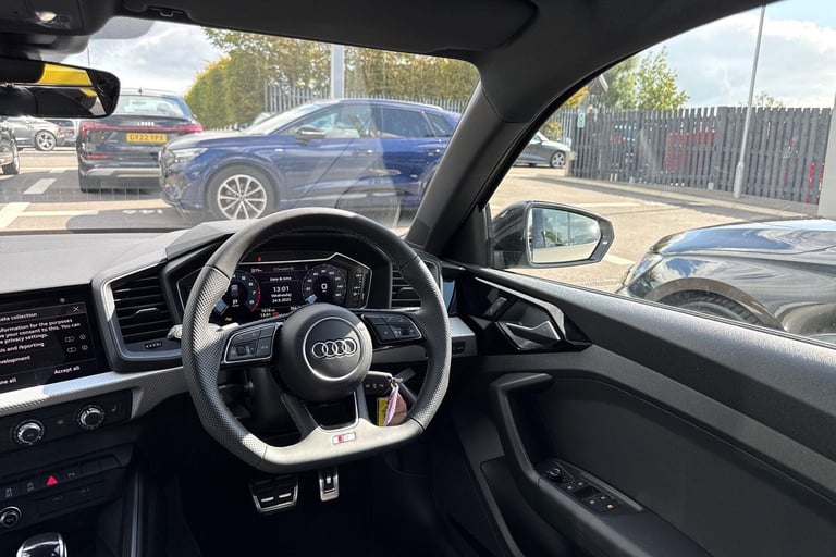 2025 Audi A1 1.5 TFSI 35 Black Edition Sportback 5dr Petrol S Tronic Euro 6 (s/s) (150 p HATCHBAC...