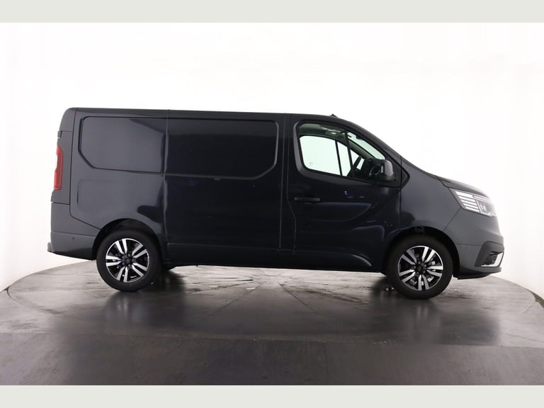 2025 Renault Trafic SL30 Blue dCi 150 Extra Sport [Safety] Van PANEL VAN Diesel Manual