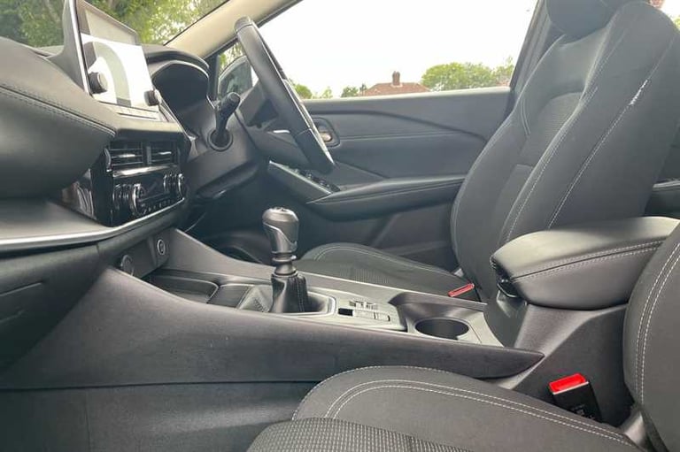 2022 Nissan Qashqai 1.3 DIG-T MH ACENTA PREMIUM 5DR Hatchback Petrol Manual