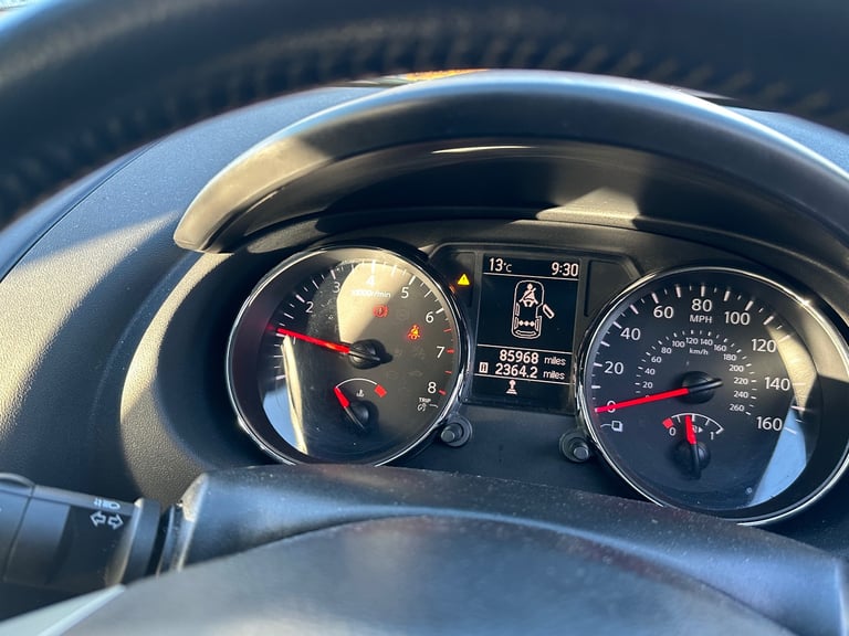 Nissan, QASHQAI, Hatchback, 2010, Manual, 1598 (cc), 5 doors