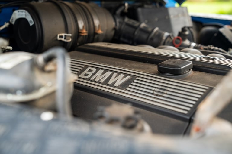 2020 Land Rover Defender 90 Saloon PETROL Manual