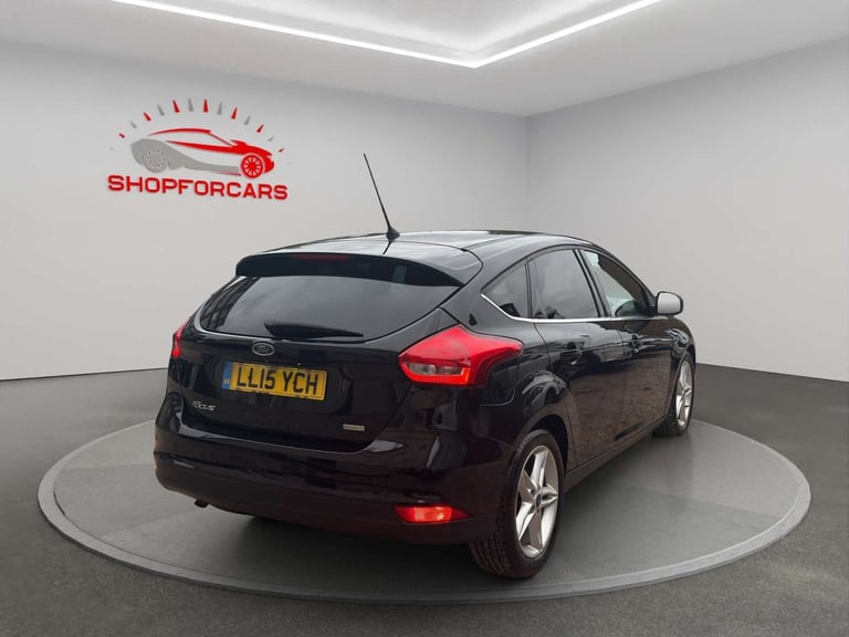 2015 Ford Focus 1.0 EcoBoost 125 Titanium 5dr HATCHBACK PETROL Manual