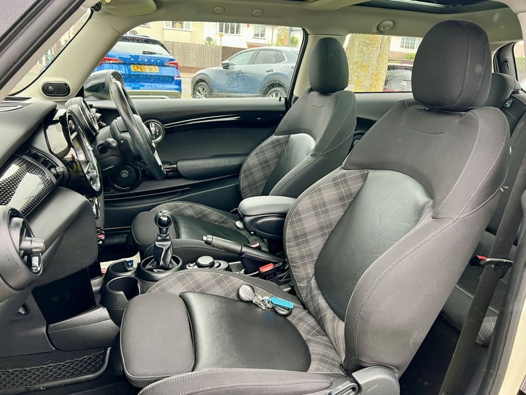 MINI HATCH 2.0 Cooper S 3-Door Hatch 2018