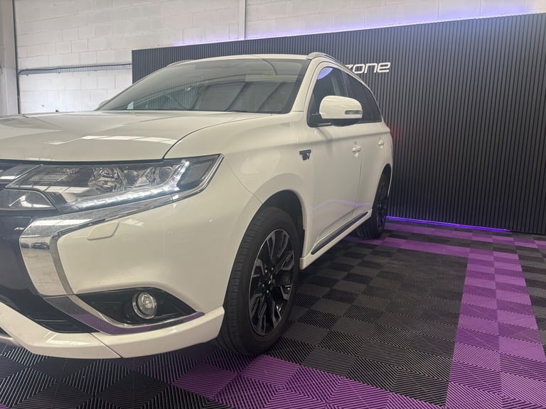 2016 Mitsubishi Outlander 2.0h 12kWh GX4h SUV 5dr Petrol Plug-in Hybrid CVT 4WD