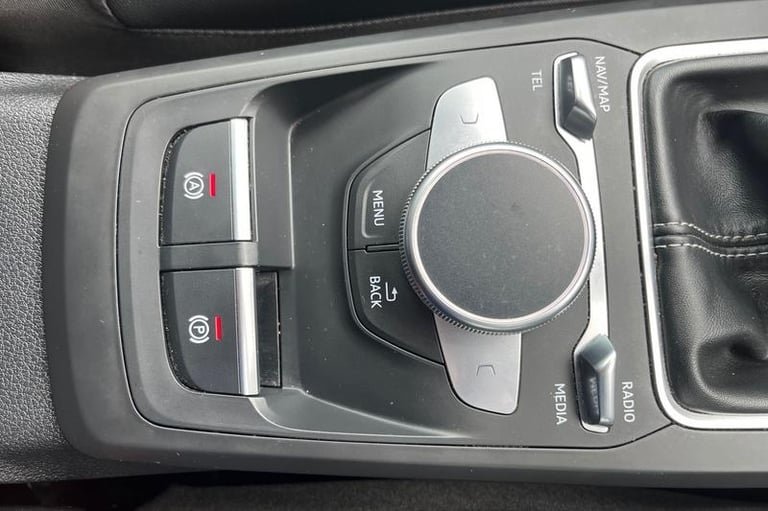 2022 Audi Q2 30 TFSI S Line 5dr, Virtual Cockpit, Audi Drive Select, Media Screen, Sat N Estate P...