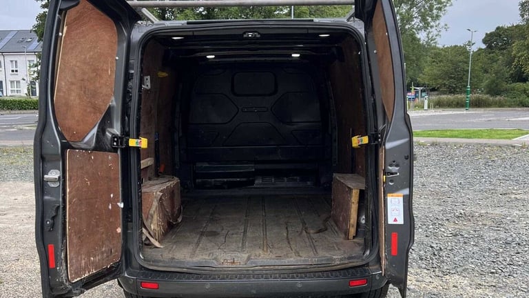 2022 Ford Transit Custom 2.0 EcoBlue 130ps Low Roof Limited Van Van Diesel Manual