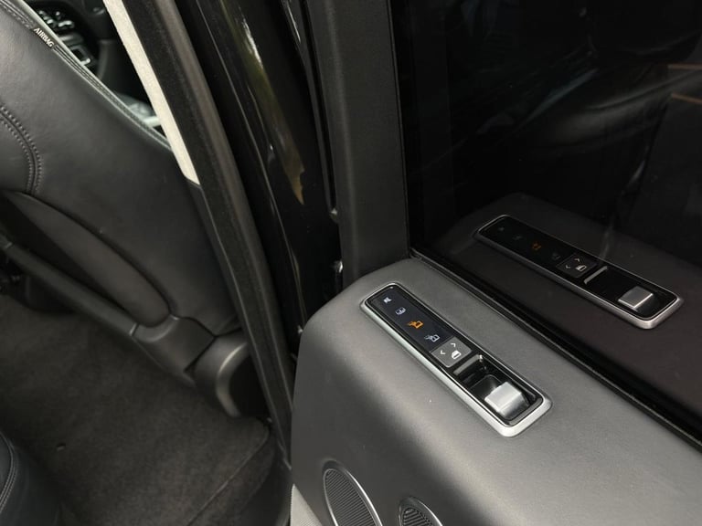2020 Land Rover Range Rover 3.0 SD V6 Autobiography SUV 5dr Diesel Auto 4WD Euro 6 (s/s) (275 ps)...