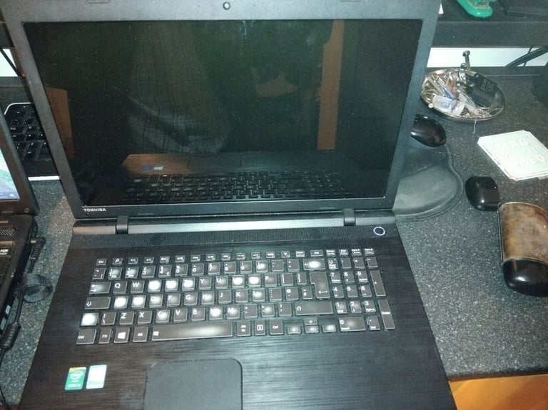 image for Toshiba Satellite Pro C660-21E AND Toshiba Satellite C70 -C-1DG