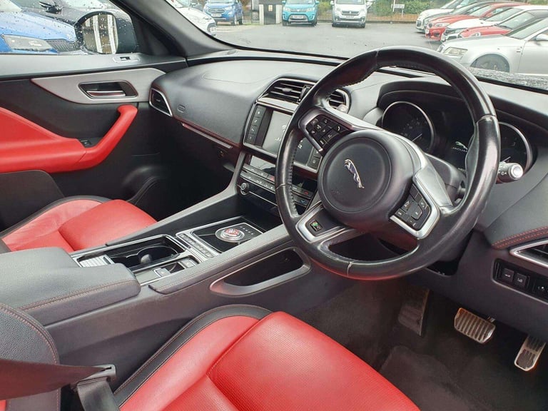 2017 Jaguar F-Pace 2.0 D180 R-Sport SUV 5dr Diesel Auto AWD Euro 6 (s/s) (180 ps) ESTATE Diesel A...