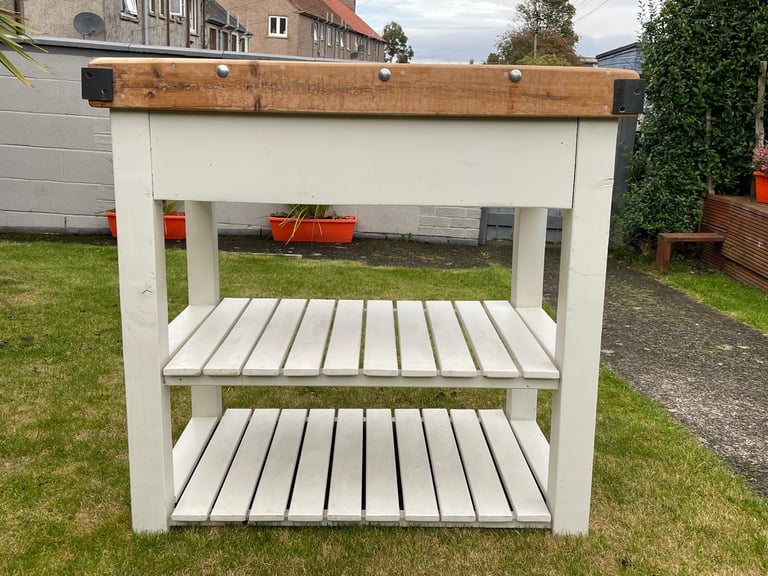 Beautiful Kitchen Butchers Block / Kitchen Island