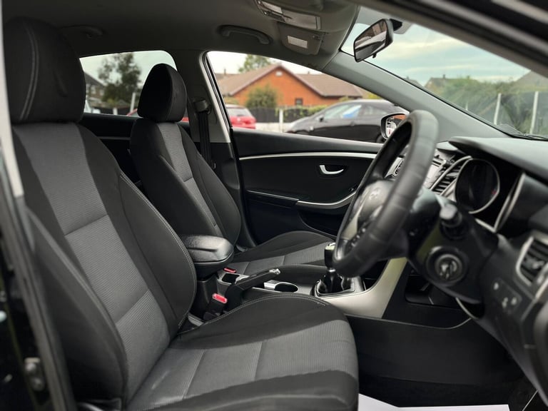 2013 Hyundai i30 1.4 CRDi Active Euro 5 5dr HATCHBACK Diesel Manual