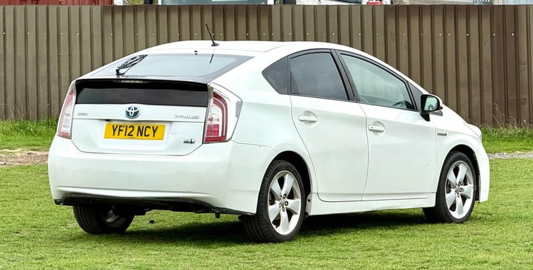 2012 Toyota Prius 1.8 VVT-h T Spirit Hatchback 5dr Petrol Hybrid CVT Euro 5 (s/s) (136 ps) HATCHB...