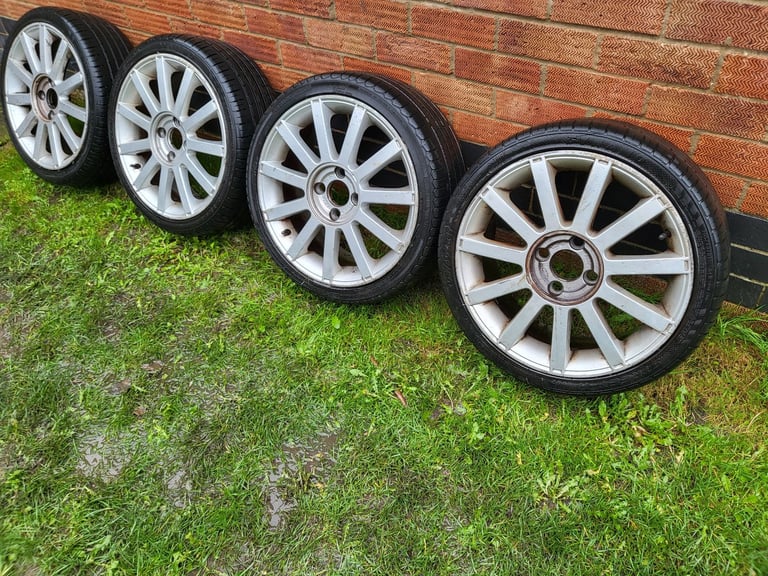 17 inch 4x108 Ford Alloy wheels