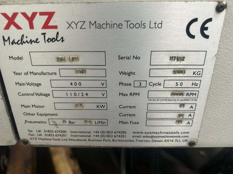 XYZ MODEL LPM VERTICAL MACHINING CENTRE YEAR 2012