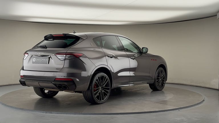 2021 Maserati Levante 3.8 V8 Trofeo SUV 5dr Petrol ZF 4WD Euro 6 (s/s) (580 ps) SUV Petrol Automatic