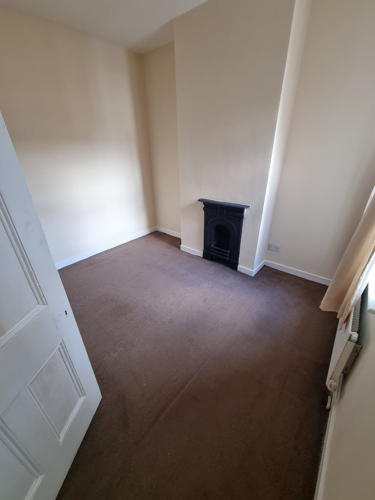 3 bed terraced house for rent in Leveson St, Longton, Stoke-On-Trent, ST3 4LH
