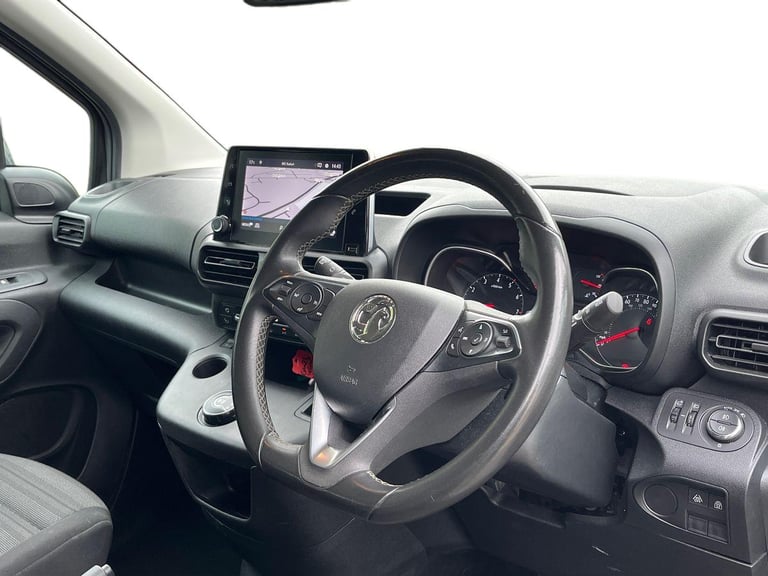  Vauxhall Combo Life 1.2 Turbo Elite MPV 5dr Petrol Auto Euro 6 s/s 7 Seat 130