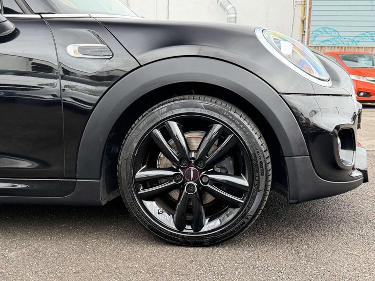 MINI HATCH 1.5 Cooper Sport Euro 6 (s/s) 5dr 2019