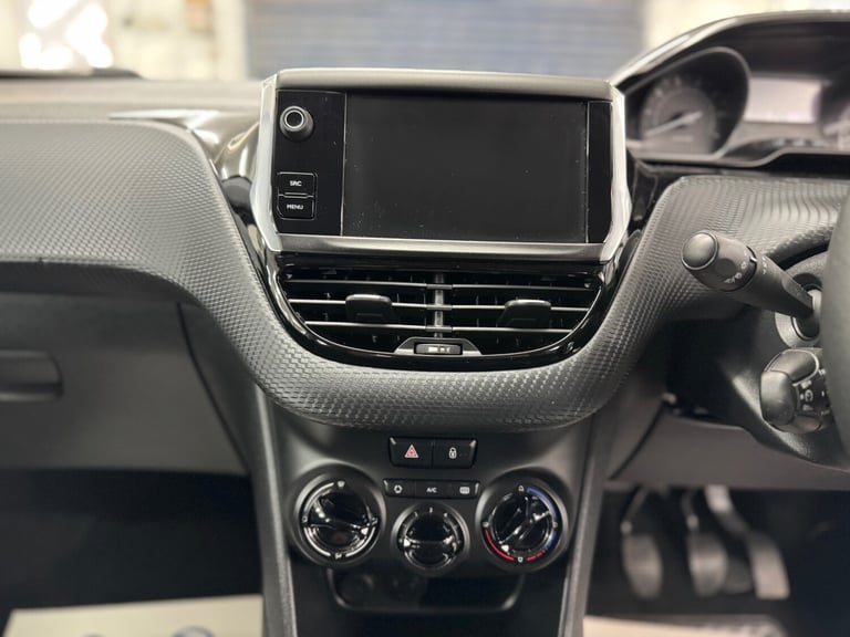 2015 Peugeot 208 1.0 PureTech Active 5dr HATCHBACK Petrol Manual