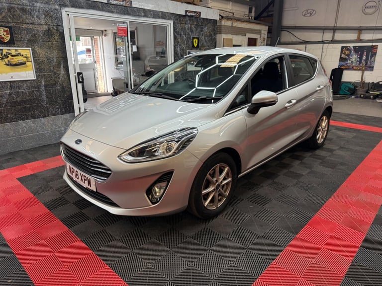 FORD FIESTA 1.0 T EcoBoost Zetec 2018