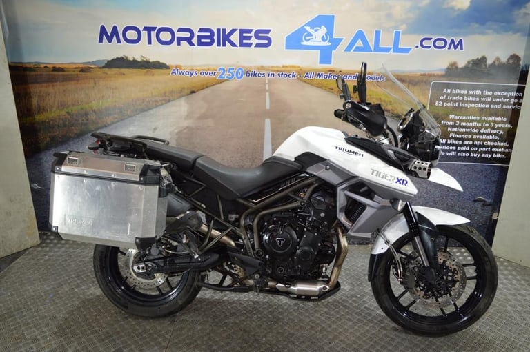 image for TRIUMPH TIGER 800 XR 2015