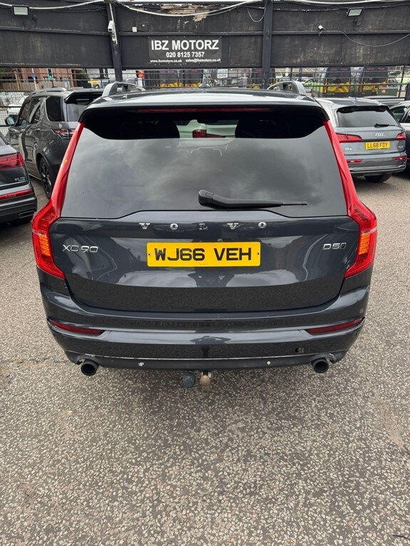 2016 Volvo XC90 2.0 D5 PowerPulse Momentum Auto 4WD Euro 6 (s/s) 5dr SUV Diesel Automatic