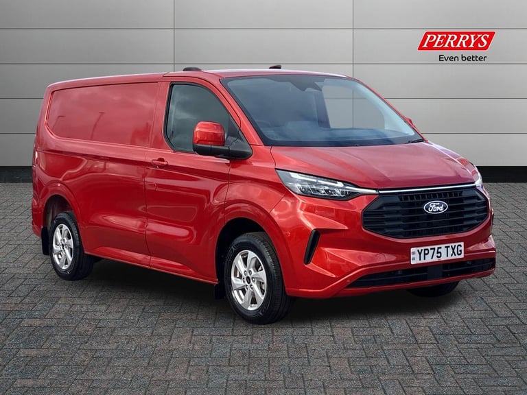 2025 Ford Transit Custom Custom 300 L1 Limited Van 136PS Van DIESEL Manual