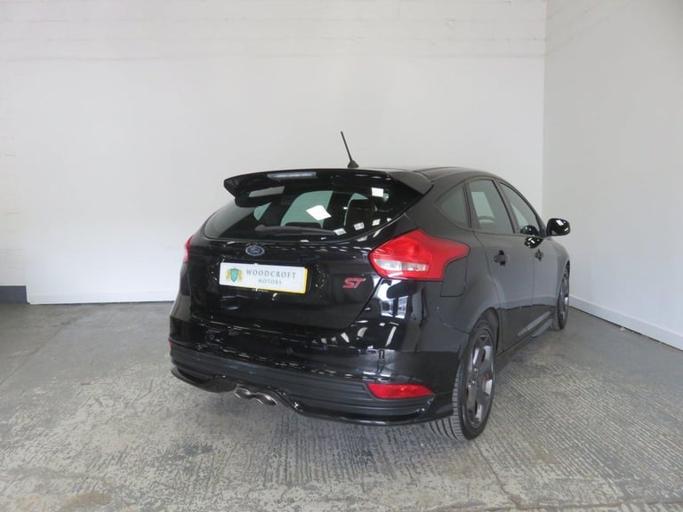 FORD FOCUS 2.0 TDCi ST-2 Euro 6 (s/s) 5dr 2017