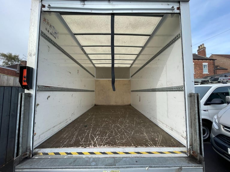 MERCEDES-BENZ SPRINTER 2.0 CDI 315 PROGRESSIVE 14FT LUTON WITH TAIL LIFT EURO 6