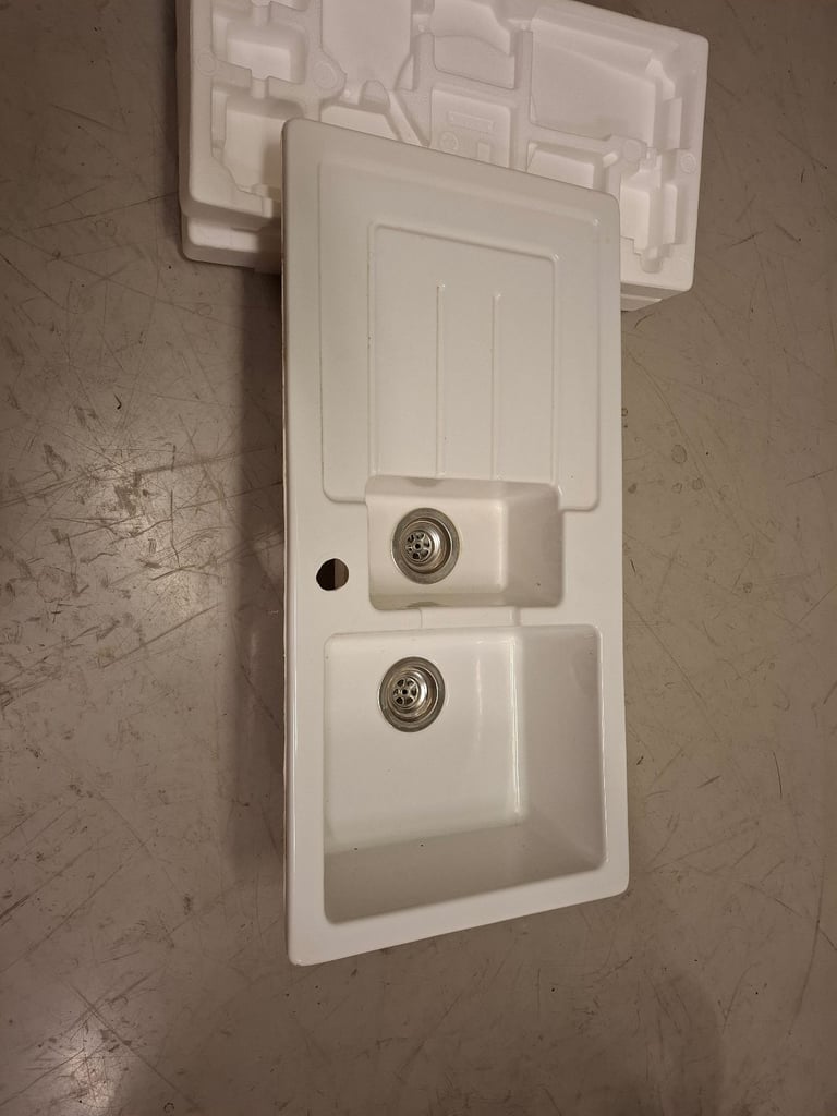 image for Ceramic kitchen sink