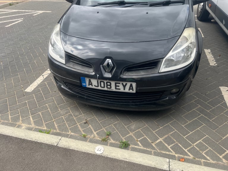 image for Renault Clio Mk 3 for sale 