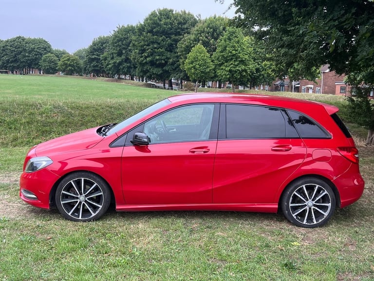 2013 Mercedes-Benz B Class B200 CDI BlueEFFICIENCY Sport 5dr Auto MPV Diesel Automatic