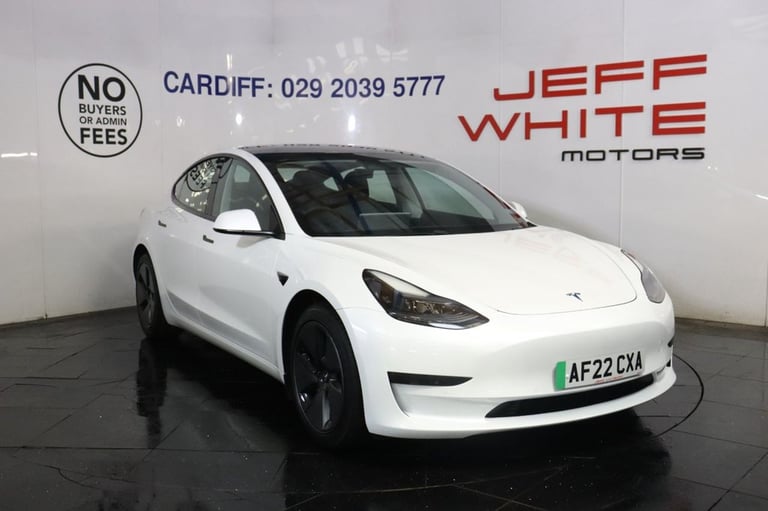 2022 Tesla Model 3 Standard Range Plus 4dr Auto RWD (PAN ROOF, FULL LEATHER) Saloon ELECTRIC Auto...