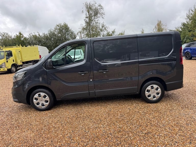 2022 Renault Trafic SL28 Blue dCi 130 Business Van PANEL VAN DIESEL Manual