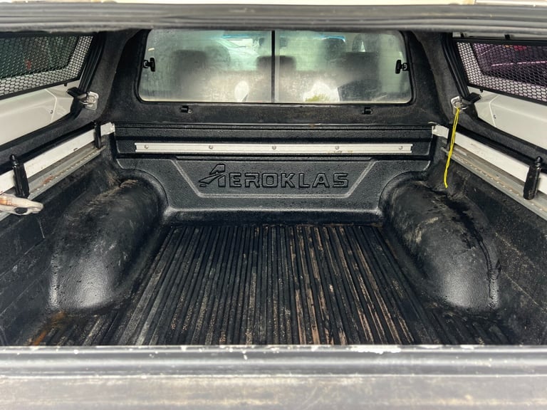 2019 NISSAN NAVARA Double Cab Pick Up Tekna 2.3dCi 190 4WD Auto LEATHER 101k