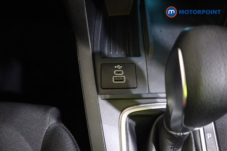 2025 Ford Puma 1.0 EcoBoost Hybrid mHEV ST-Line 5dr DCT SUV Petrol Automatic