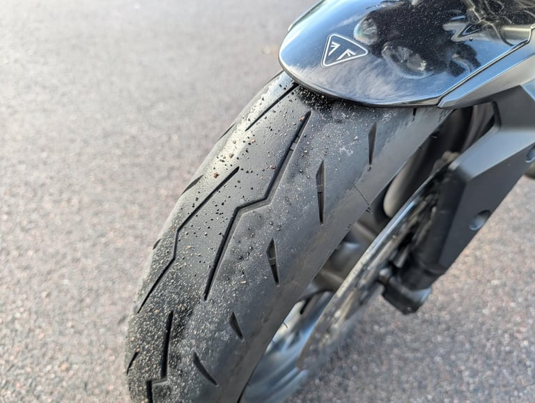 2019 TRIUMPH STREET TRIPLE S