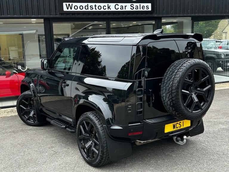 2023 Land Rover Defender 3.0 D250 MHEV HSE Hard Top SUV 3dr Diesel Auto 4WD SWB Euro 6 (s/s) (250...
