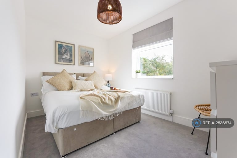 3 bedroom house in Church Road, Poole, BH14 (3 bed) (#2636674)