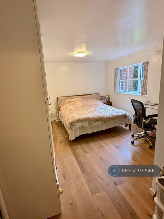 2 bedroom flat in Radley House, Oxford, OX2 (2 bed) (#932586)