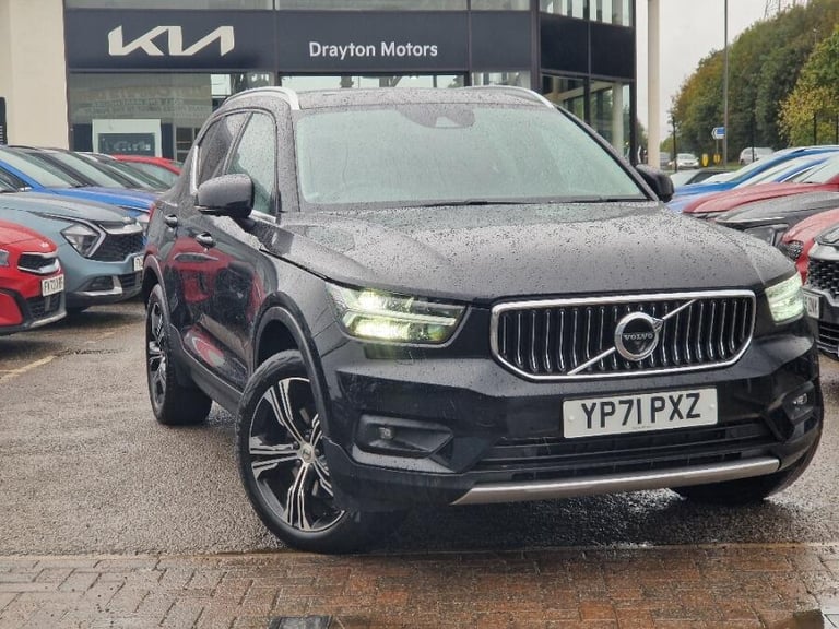 image for 2022 Volvo XC40 2.0 B4 MHEV Inscription Pro SUV 5dr Petrol Hybrid DCT Auto AWD Euro 6 (s/s) ESTAT...