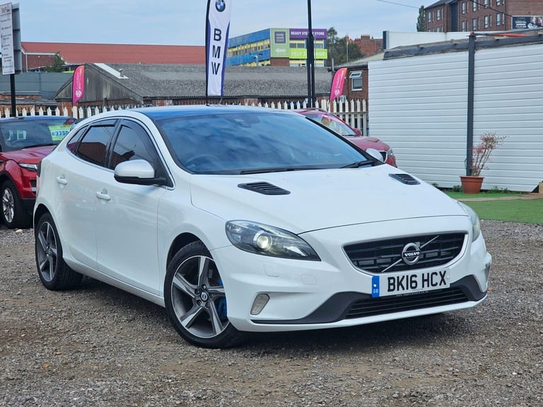2016 Volvo V40 2.0 D4 R-Design Lux Nav Euro 6 (s/s) 5dr HATCHBACK Diesel Manual