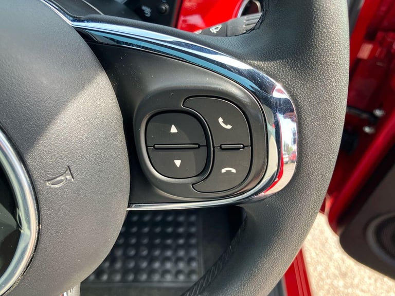 2022 Fiat 500 DOLCEVITA MHEV HATCHBACK Petrol Manual