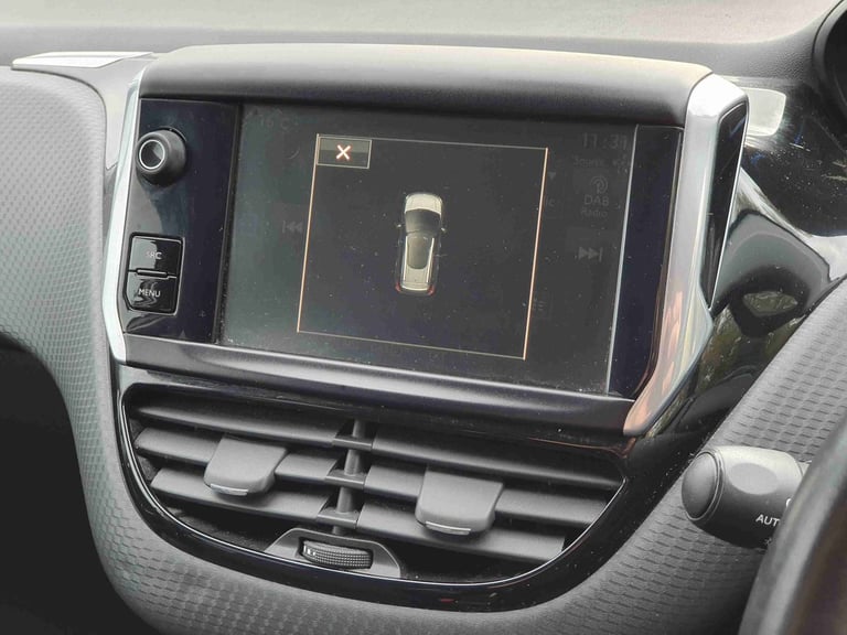 2015 Peugeot 2008 1.2 PureTech Allure 5dr Estate Petrol Manual