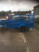 Trailer painted 7x4 with mesh 